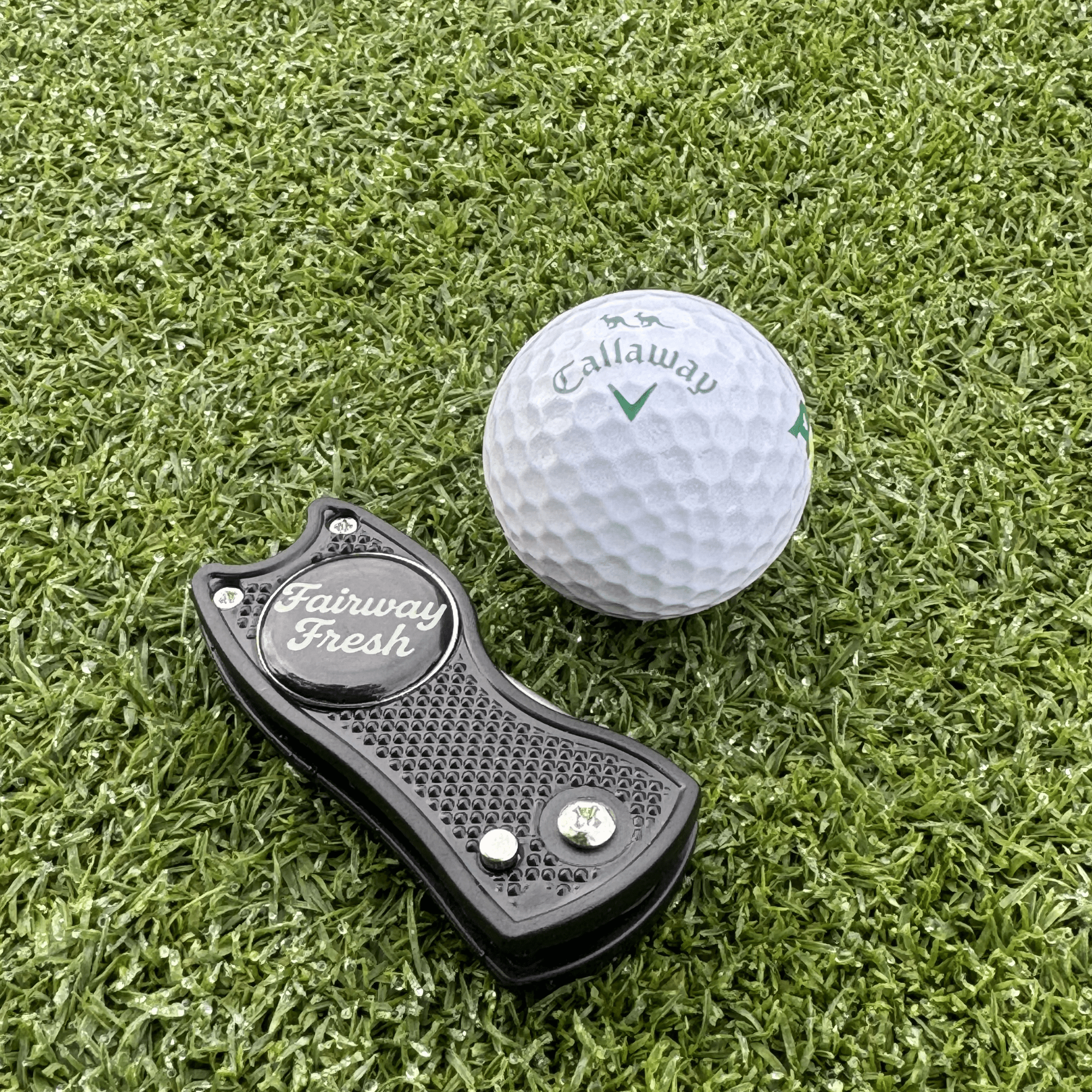 Fairway Fresh Divot Tool + Magnetic Ball Marker - Fairway Fresh